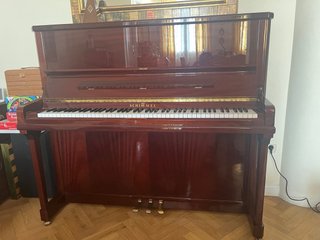 Piano de pared Schimmel 130-T Caoba