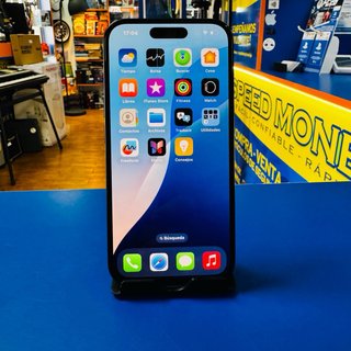 iPhone 16