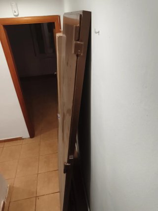 Puerta Antiokupa Reforzada