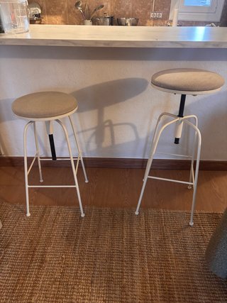 Taburetes de bar Zara ajustables