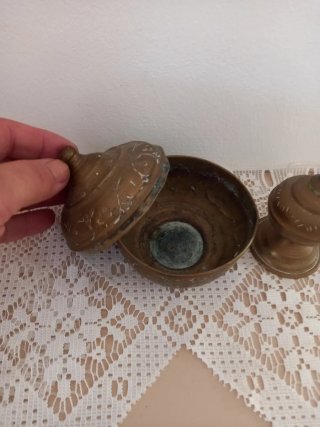Set ottone decorato