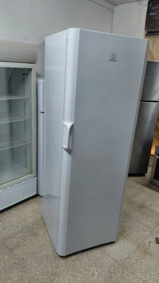 Congelador Indesit 7 cajones
