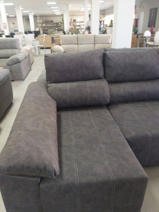 Sofá cama modular gris y rojo