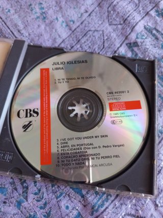 Julio Iglesias CD Libra