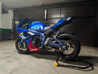 Suzuki GSX-R 750 2013 | 33.000 km | Impecable