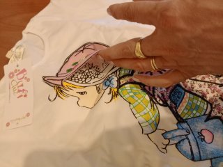 Carinissimaaglia bambina 8 anni nuova