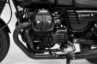Moto Guzzi V7 III Stone Negra
