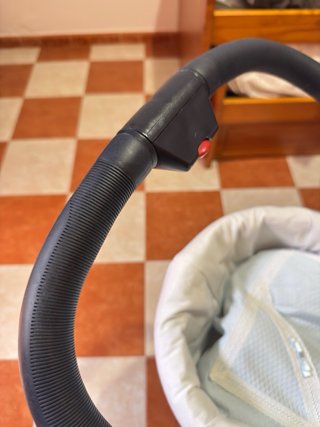Carrito de bebé azul marino