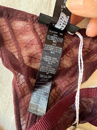 La Perla - Thong Briefs - Strappy Sheer Mesh - Burgundy Luxury Lingerie - New With Tags 148€