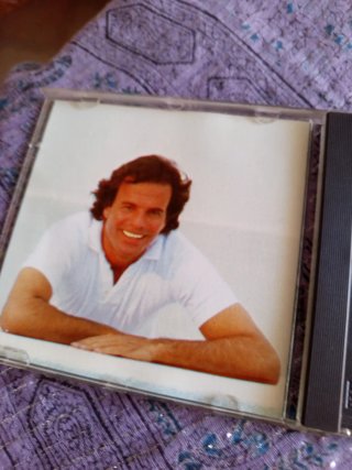 Julio Iglesias CD De niña a mujer