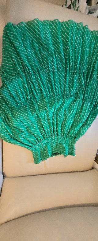Falda larga verde y blanca