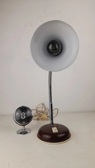 Lampada da scrivania vintage marrone
