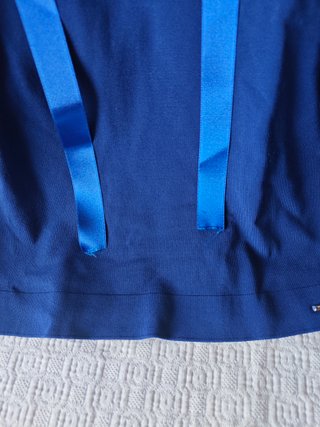 jersey fino Purificación García talla L azul klein