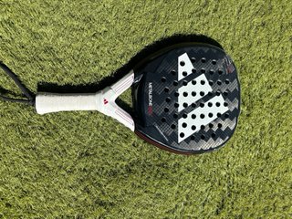 Pala Padel Adidas Metalbone HRD 2024