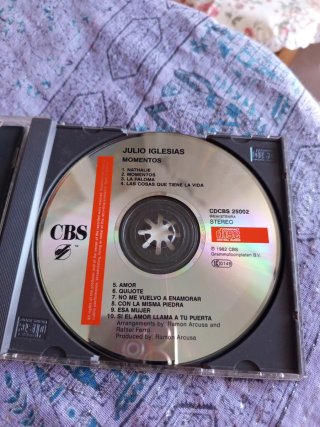 Julio Iglesias CD Momentos