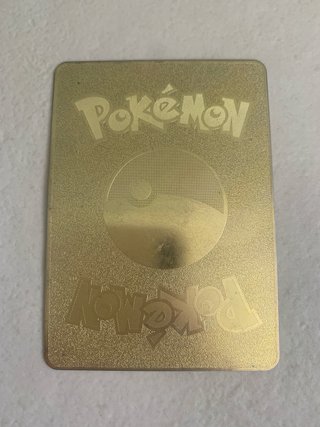Carta Pokémon Pikachu VMAX Metálica