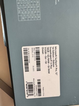 Microsoft Surface Pro 12 Snapdragon X Plus