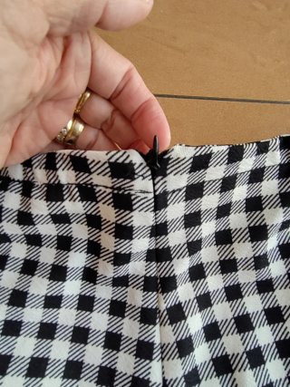 Falda pantalón cuadros blanco y negro