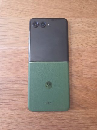 Motorola Razr 50 Ultra 12/512GB Verde Premium