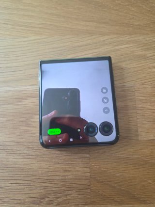 Motorola Razr 50 Ultra 12/512GB Verde Premium