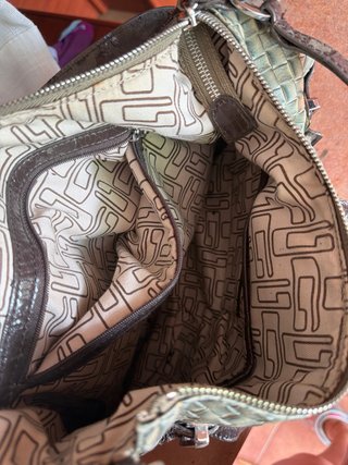 Bolso Guess verde y marrón