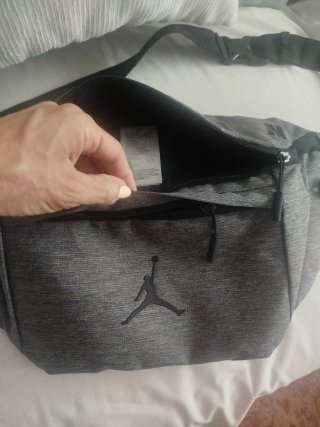 Riñonera bandolera Jordan Gris