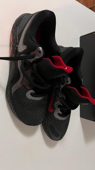 Nike Renew Elevate 2 Negro/Rojo