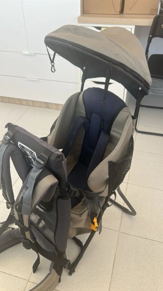 Mochila Portabebés Montaña Deuter