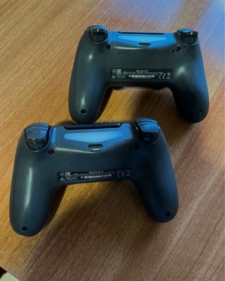 2 Controller PS4 DualShock 4