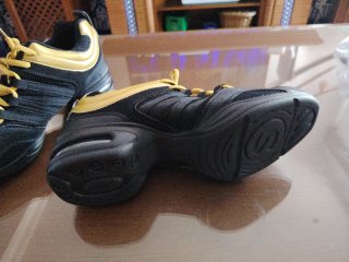 Zapatos de baile negros y dorados talla 40
