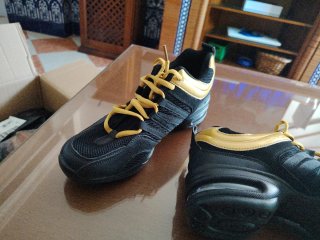 Zapatos de baile negros y dorados talla 40