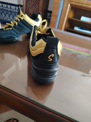 Zapatos de baile negros y dorados talla 40