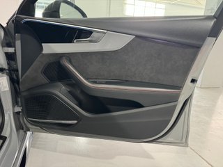 Audi RS4 Avant 2021
