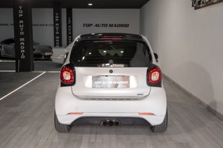 smart fortwo BRABUS 2018