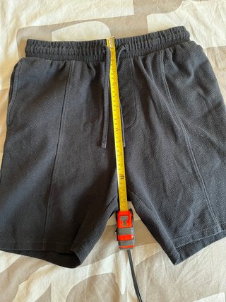 Conjunto Bershka Negro Camiseta y Pantalón Corto
