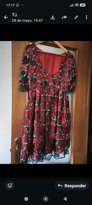 Vestido fiesta rojo y verde bordado