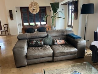 Sofá Natuzzi Piel Gris, abatible