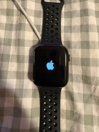 Apple Watch Series 4 44MM Nike+ Negro