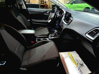 KIA XCeed 2024 1.5 ISG