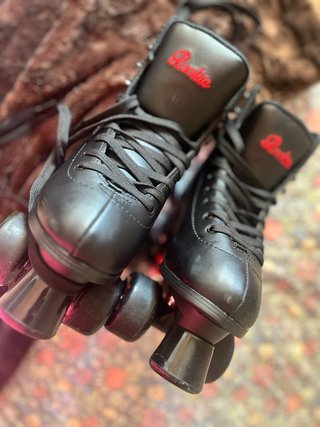 Patines de 4 ruedas marca Rookie