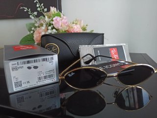 Ray-Ban RB3757 4895 Oro Montatura Ovalata