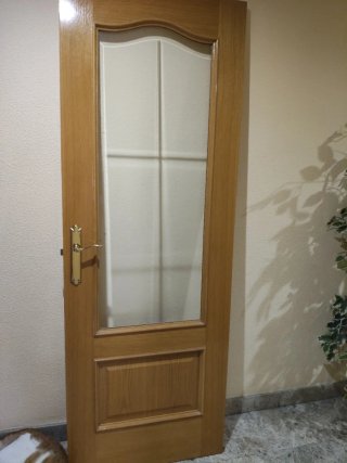 Puerta interior madera roble con cerco y marco