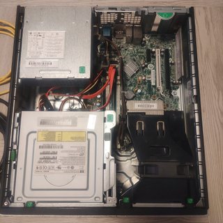 HP Compaq 8200 Elite SFF PC