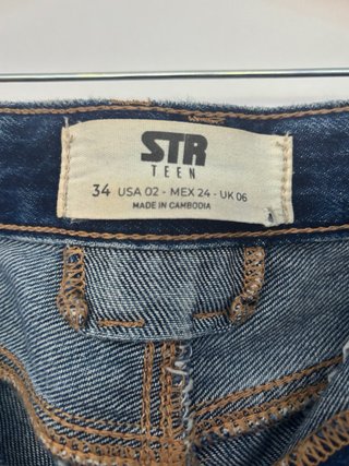 Pantalones vaqueros Stradivarius T.34