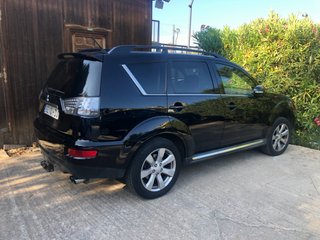 Mitsubishi Outlander 2010