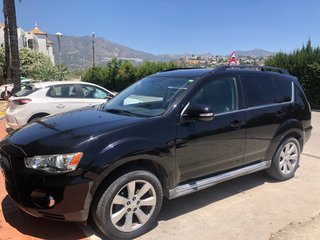 Mitsubishi Outlander 2010