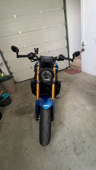 Yamaha XSR900 blue legend 2024 A2