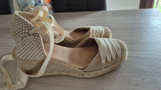 Cuñas de esparto. Talla 37
