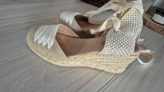 Cuñas de esparto. Talla 37