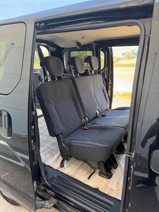 Nissan NV200 2012